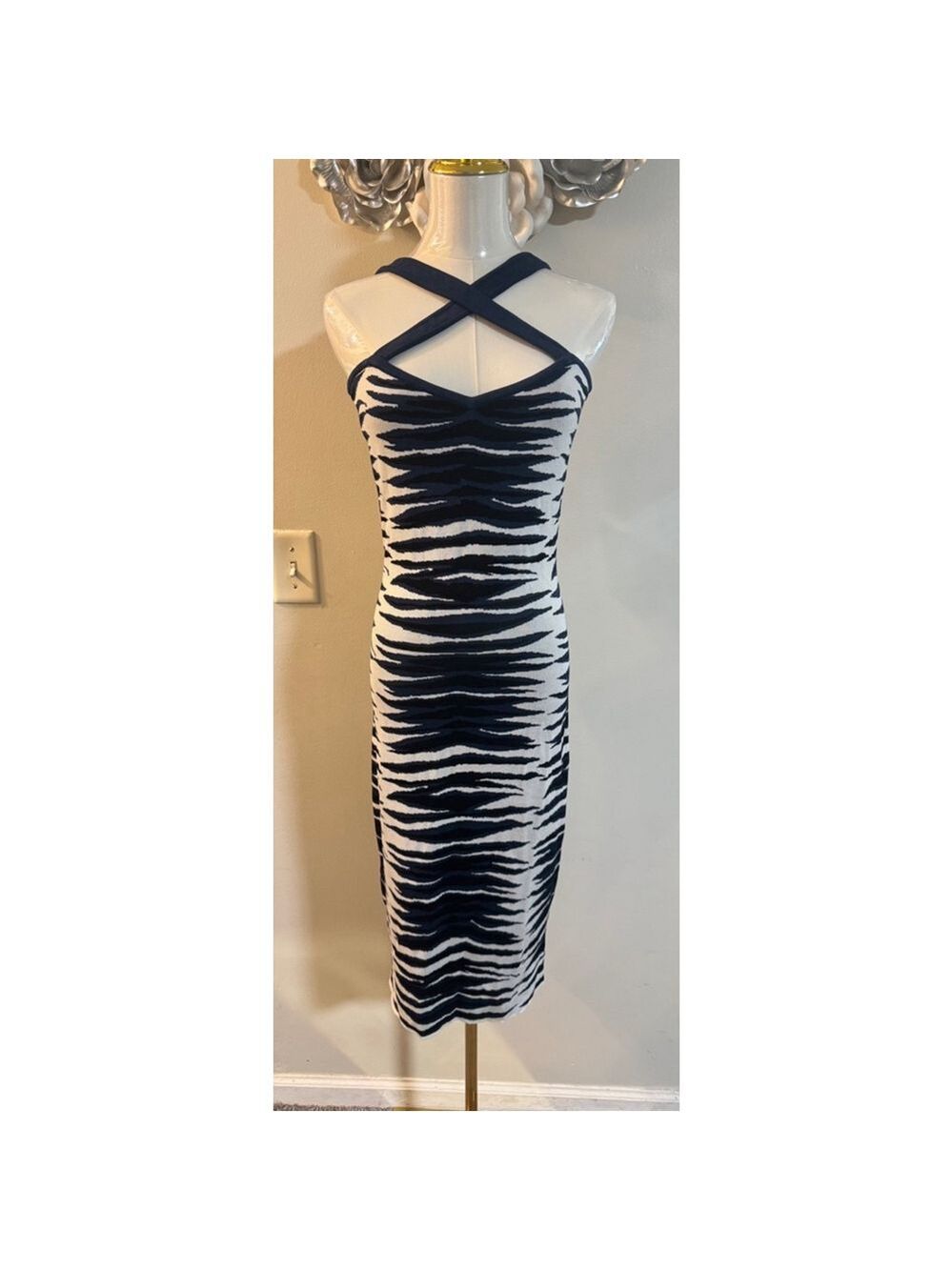 Women's NEW Milly Dress Size M White and Blue
